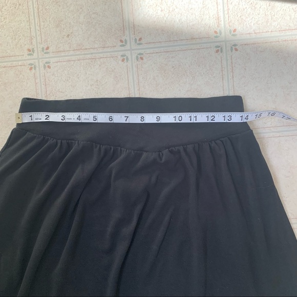 Kindred Clothing Co Skirt - Picture 3 of 7